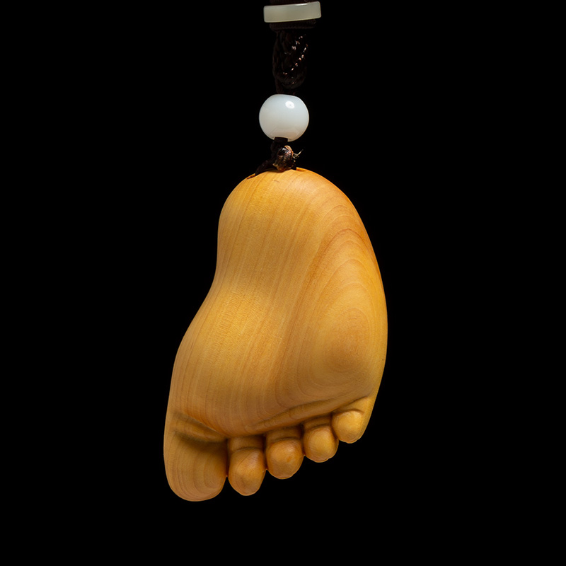 黄杨木创意实木中式挂件文玩把玩手把件工艺品木雕小脚丫知足常乐