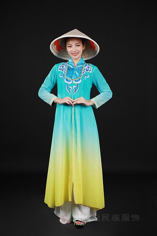 定制京族晴焱民族服饰渐变服装女装舞蹈舞台演出服民族服装