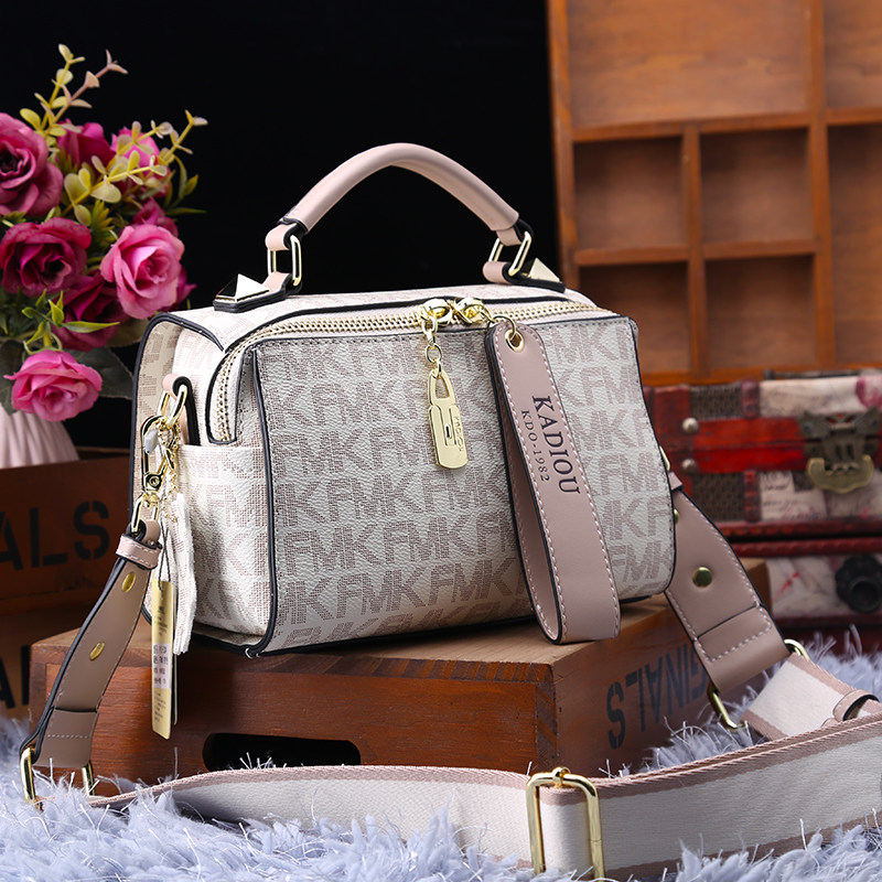 凯狄欧正品女包2022夏季新款时尚字母手提包肩带通用款女包