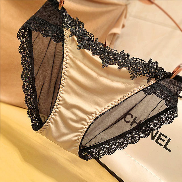 European and American court noble ladies' panties, mesh, silk satin, sexy lace panties, female temptation, cotton bottom crotch European and American court noble ladies' panties, mesh, silk satin, sexy lace panties, female temptation, cotton bottom crotch