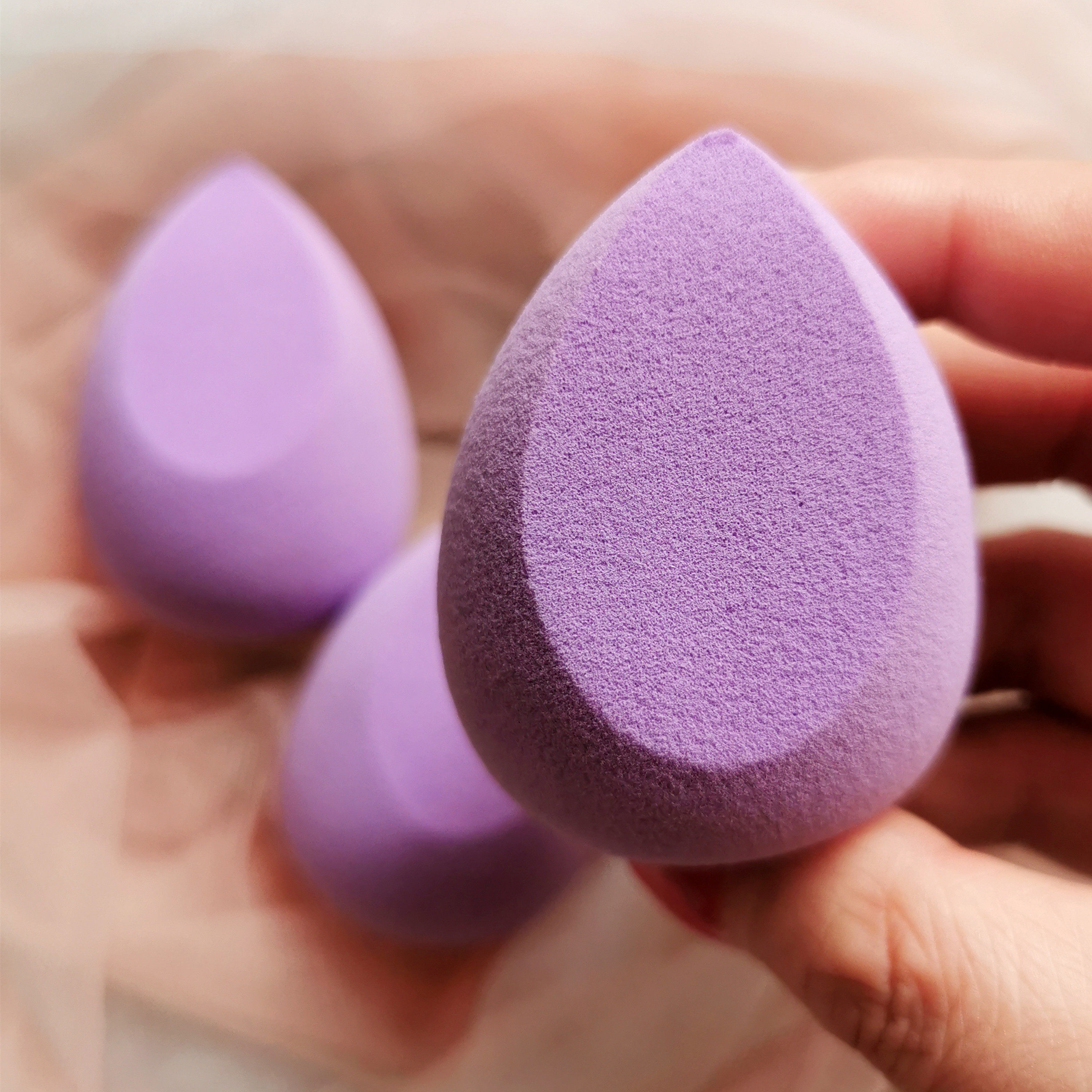 4个包邮买5送1!自用超值微瑕美妆蛋古月家工厂彩妆工具水滴粉扑