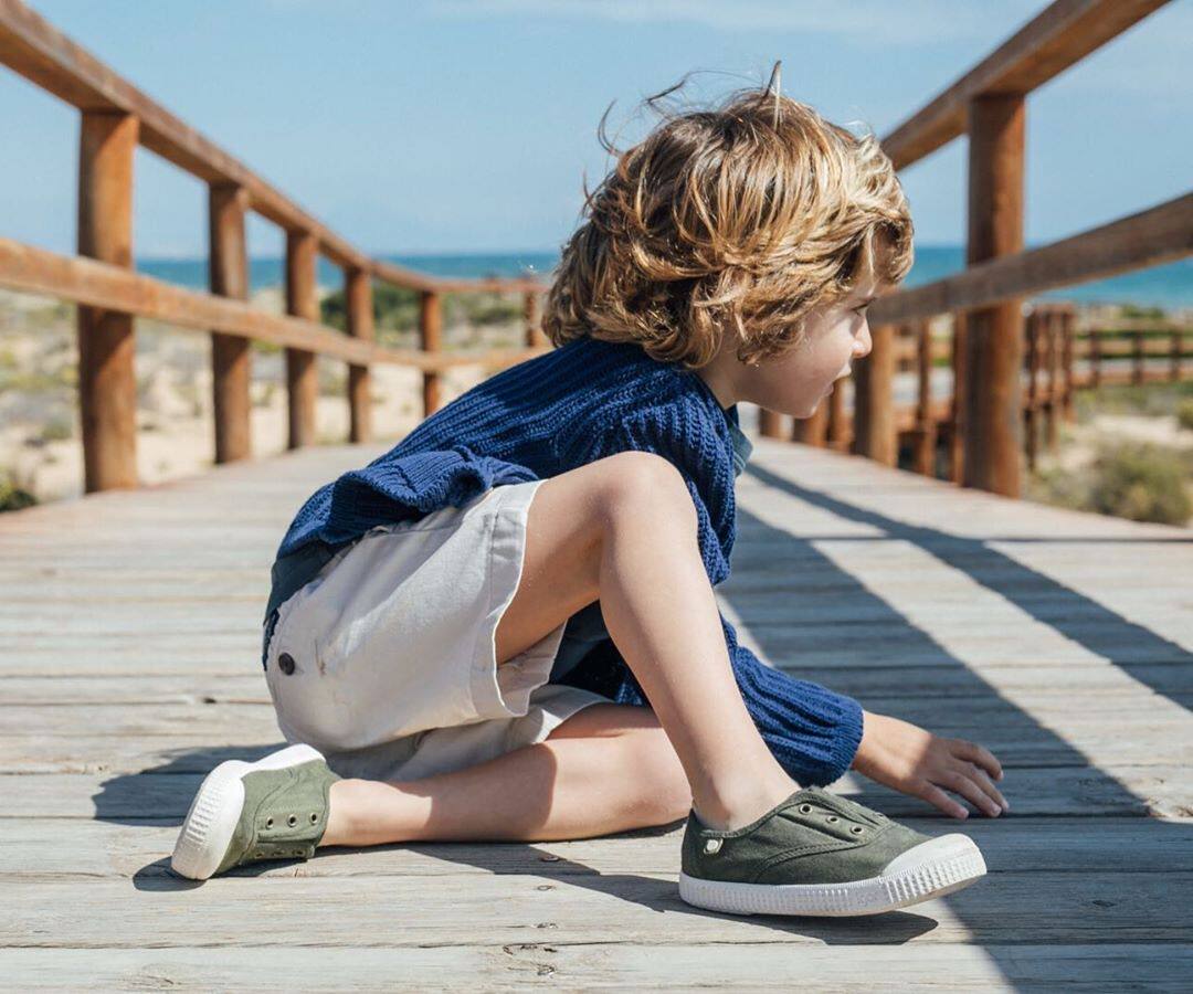 布鞋西班牙igor儿童帆布一脚脚蹬糖果色宝宝柔软帆布鞋