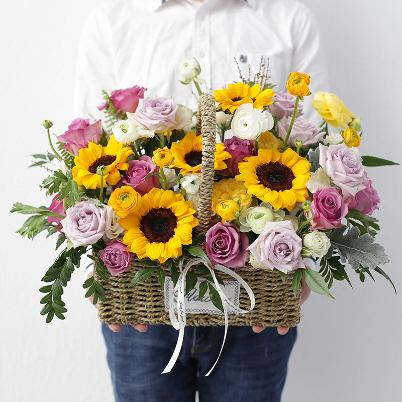 毕业季玫瑰手提花篮生日鲜花速递同城成都双流郫县鲜花速递同城