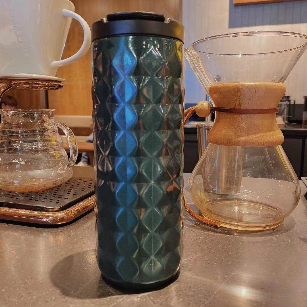 星巴克杯子2021新款常规473ml墨绿色菱纹款铜色印章保温杯