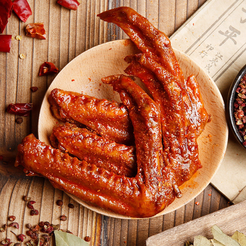 发泡鸭翅28g香辣清香味客家工艺真空真空包包装鸭肉零食