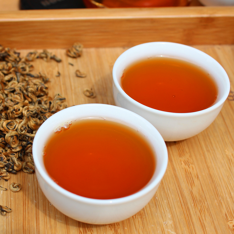 红茶茶叶2020新茶凤庆滇芽尖工夫散装蜜香红金滇红