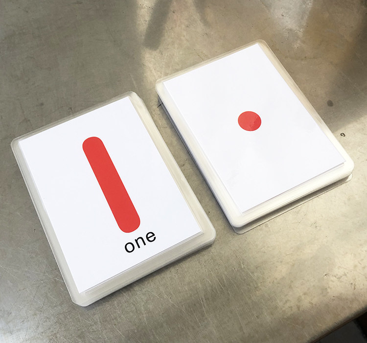 圆点数字数字卡卡片1-10配对玩具宝宝启蒙儿童早教闪卡