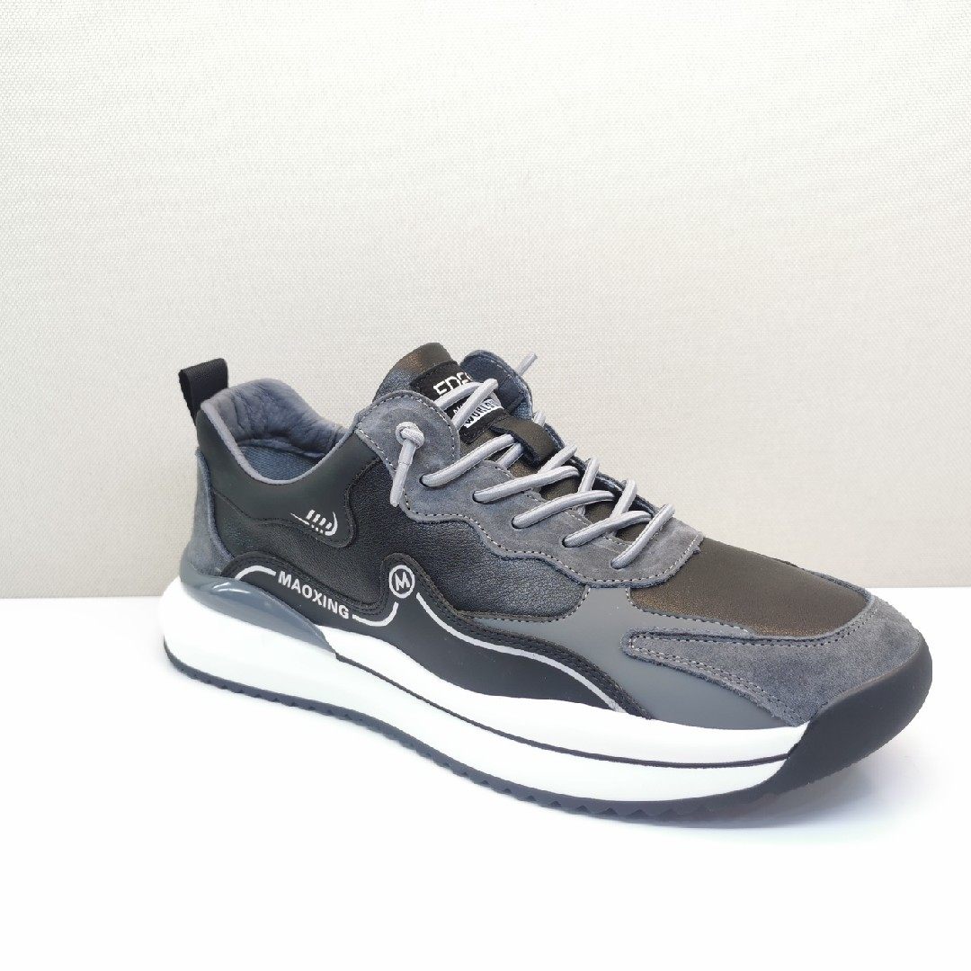 佰纳男鞋2021年秋季新款真皮正品时尚厚底头层时尚休闲鞋