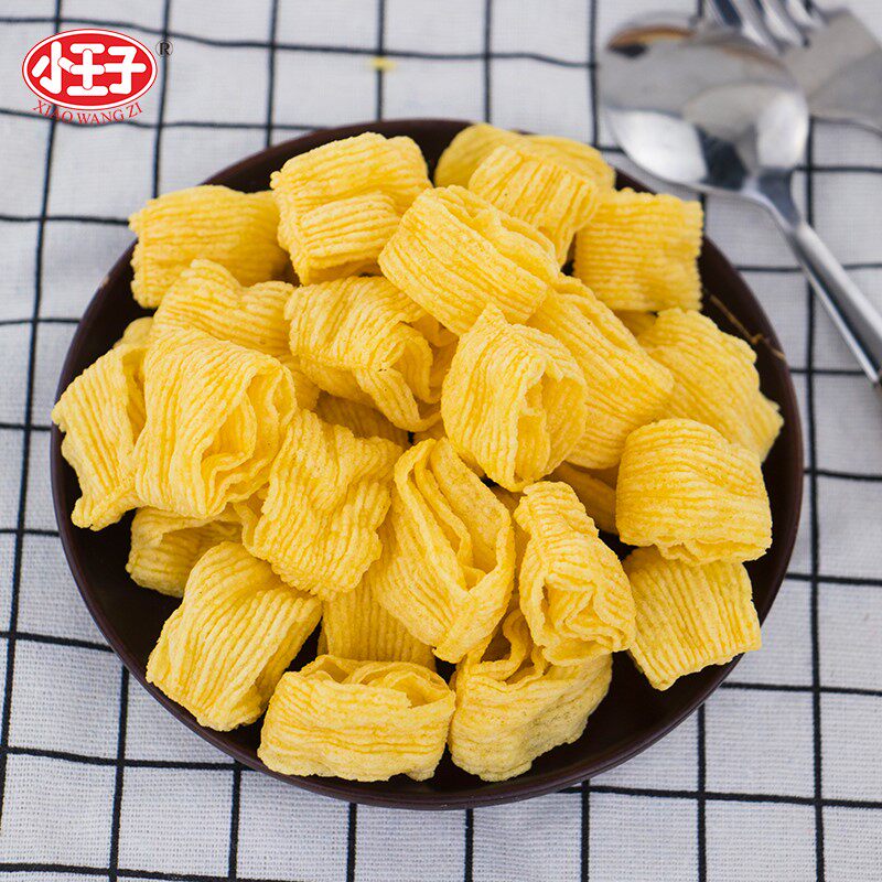 小王子嘣咔嚓咔嚓玉米卷薯片休闲小吃零食多层层脆海盐烧烤味食品