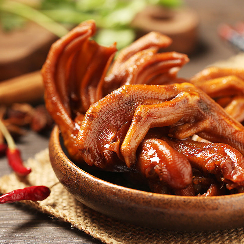 良品铺子甜辣鸭掌155g卤味美食特产零食熟食小包装