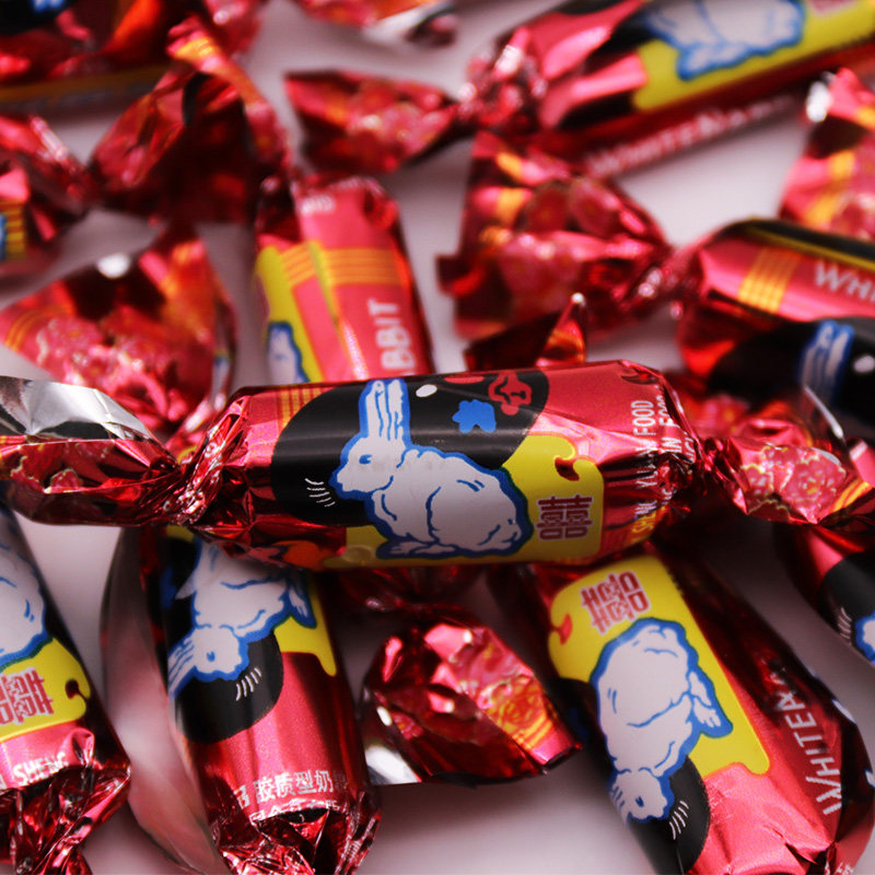 奶糖大白兔迷你39g红色婚庆喜糖形礼罐儿童礼物传统糖果
