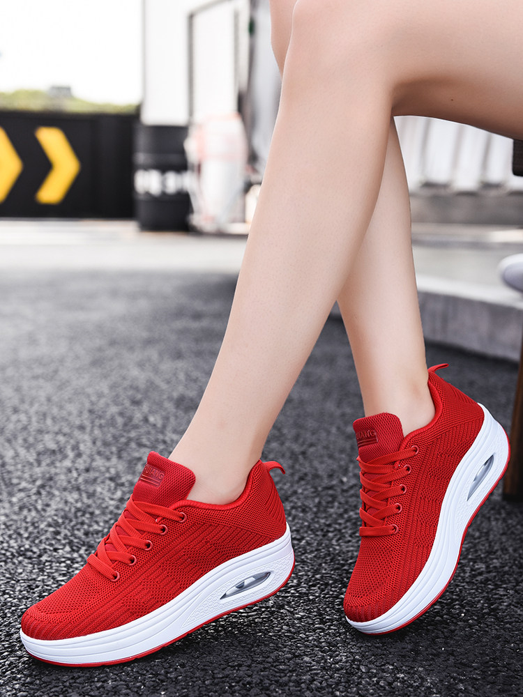 红鞋夏天透气本命年大红红色运动鞋女式休闲百搭时尚休闲鞋