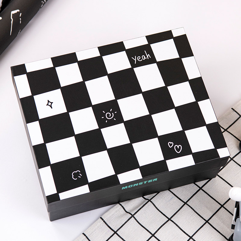 仪式创意黑白礼盒礼品盒大号生日礼物包装盒棋盘糖盒