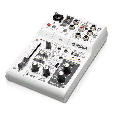 yamaha/雅马哈 ag03外置声卡调音台电脑手机录音直播k歌￥ 1,290 原价