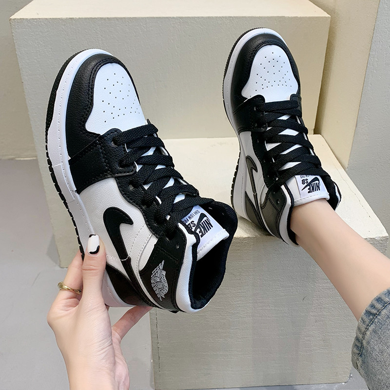 莆田aj女鞋黑白黑白熊熊猫官网正版空军一号高帮板高帮鞋