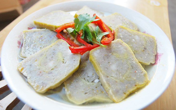 徐州丰沛县名吃毛家卷煎扦子 上好五花肉制作而成 传统历史名吃