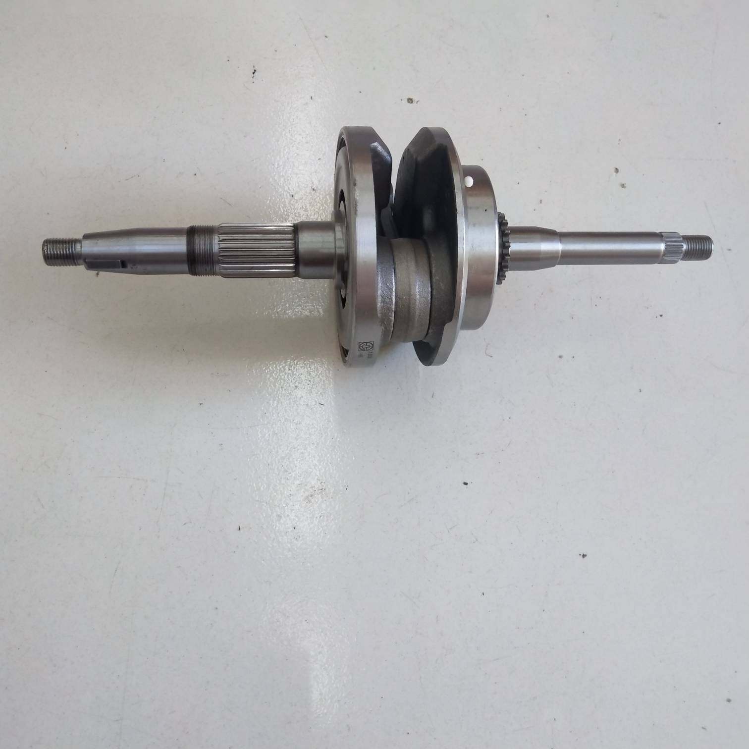 新大洲本田踏板车配件sdh125t-28 29魔戟电喷曲轴连杆一起正品踏