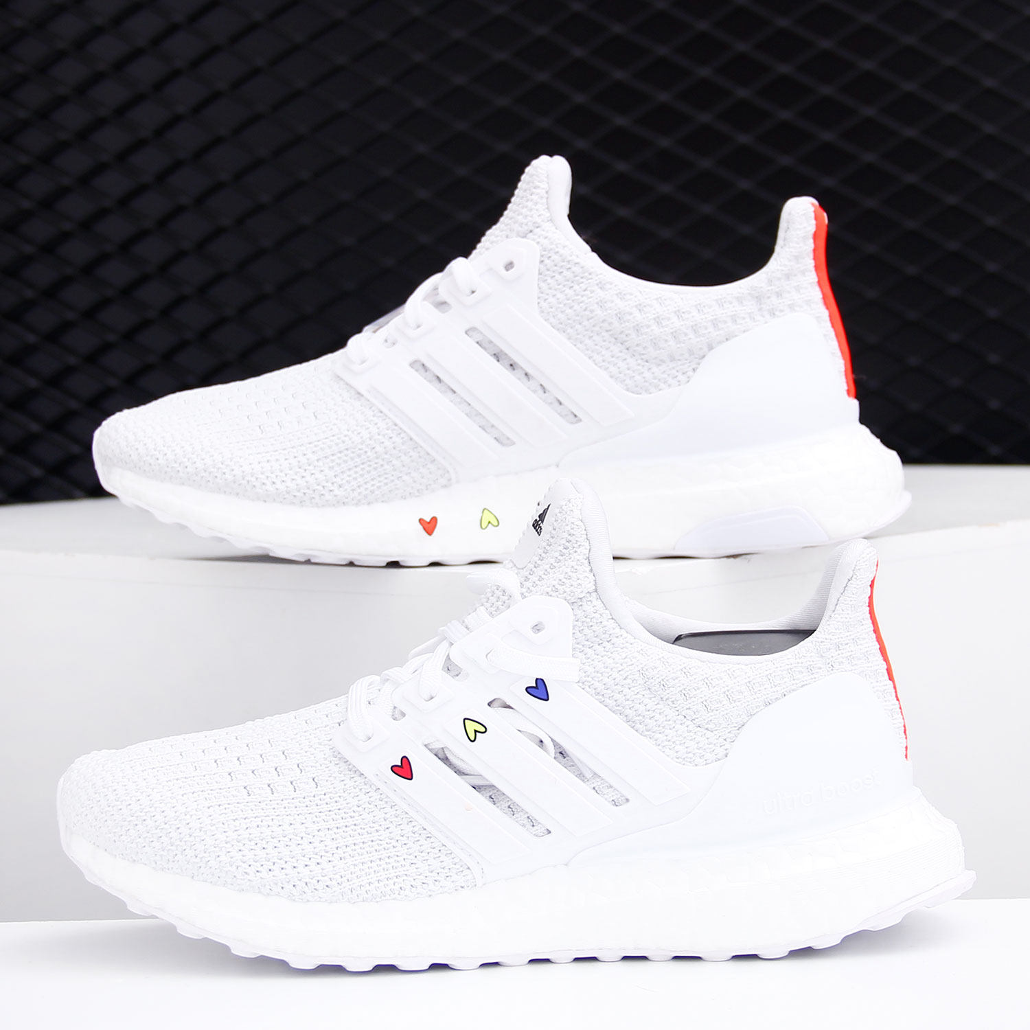 adidas阿迪达斯正品ultraboostdna女子跑步运动鞋gz9232跑步鞋