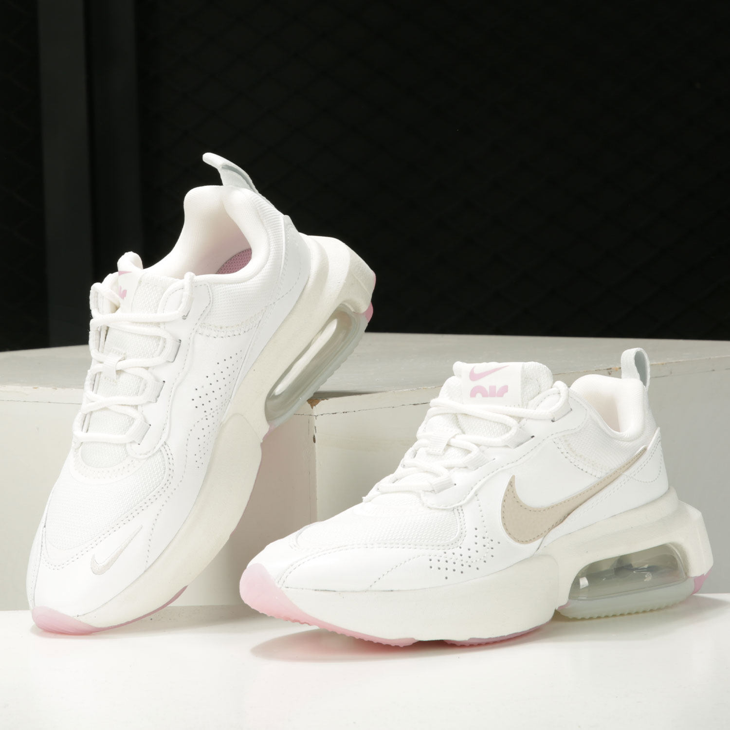 nike耐克正品新款airmaxverona女子休闲气垫运动休闲鞋