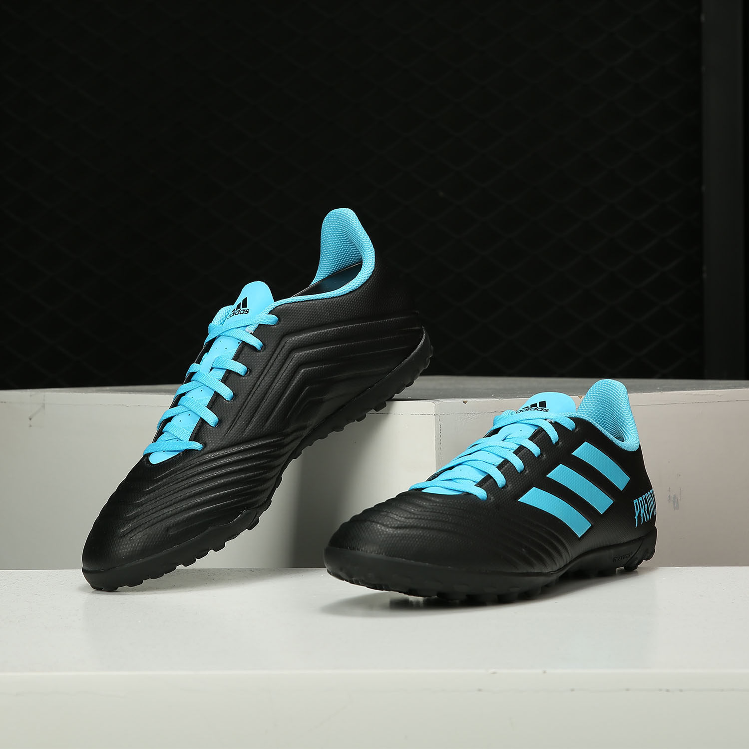 adidas阿迪达斯正品2019新款predator194tf男子足球鞋足球鞋