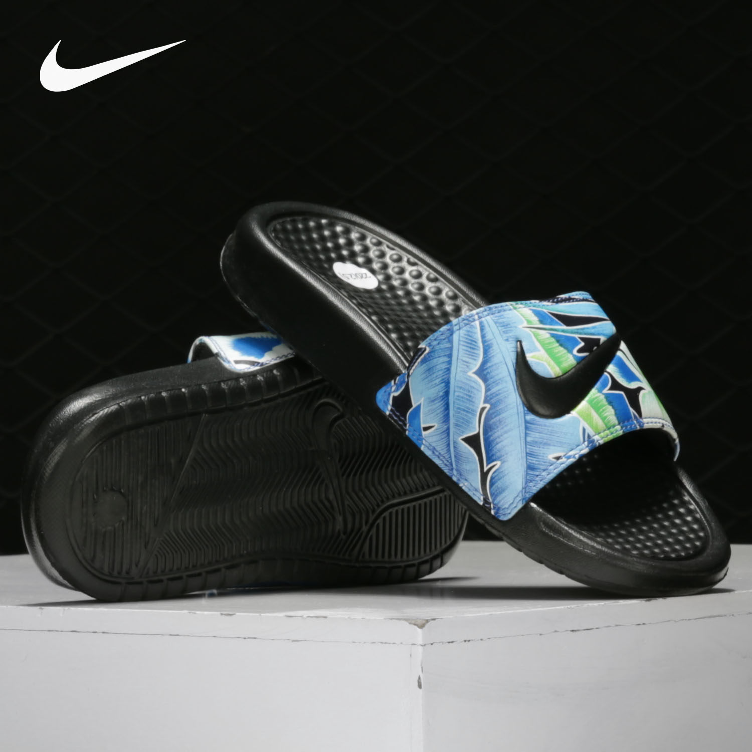 nike耐克正品wmnsbenassijdi女子黑白花卉沙滩运动拖鞋