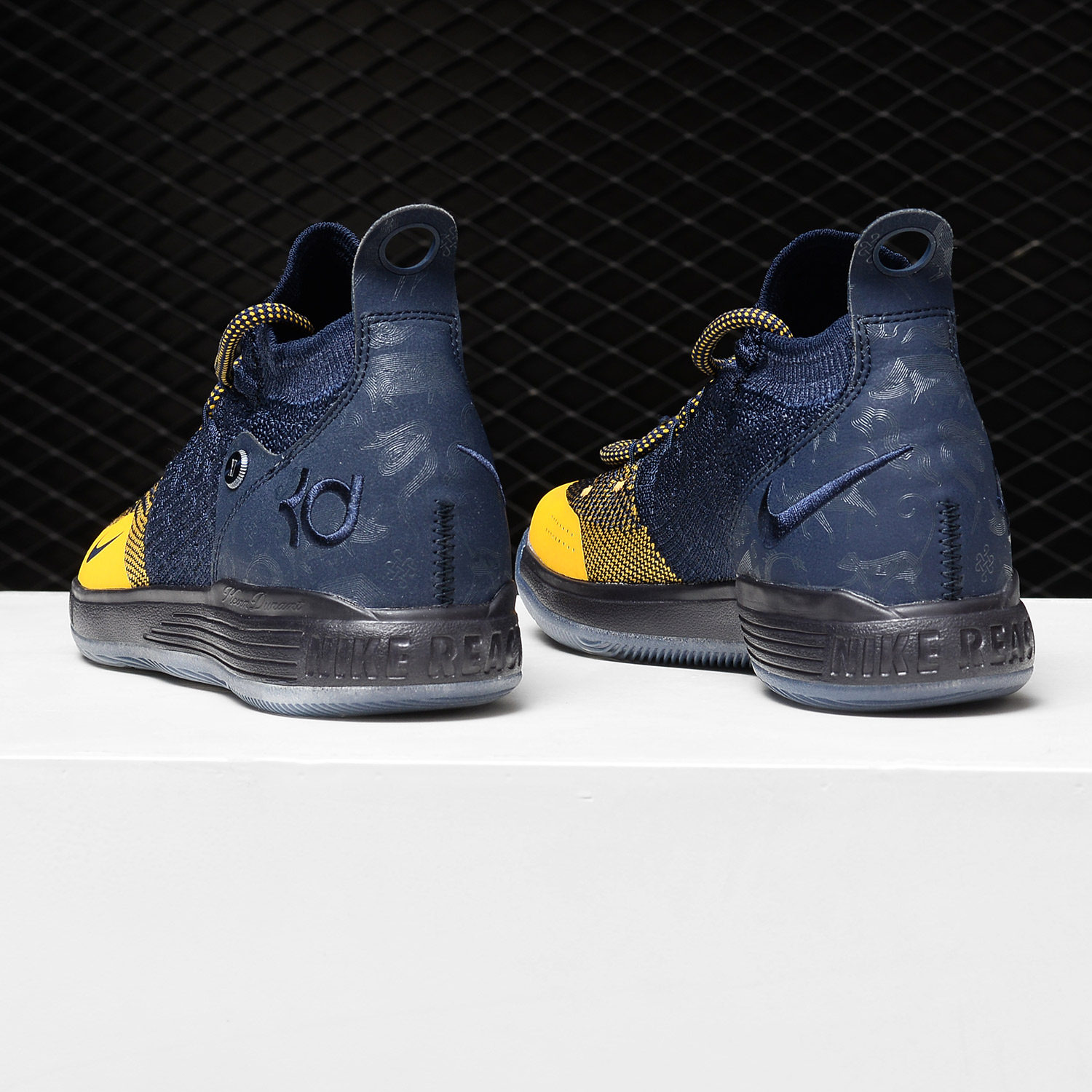 nike耐克正品kd11杜兰特十一一代实战气垫女子篮球鞋