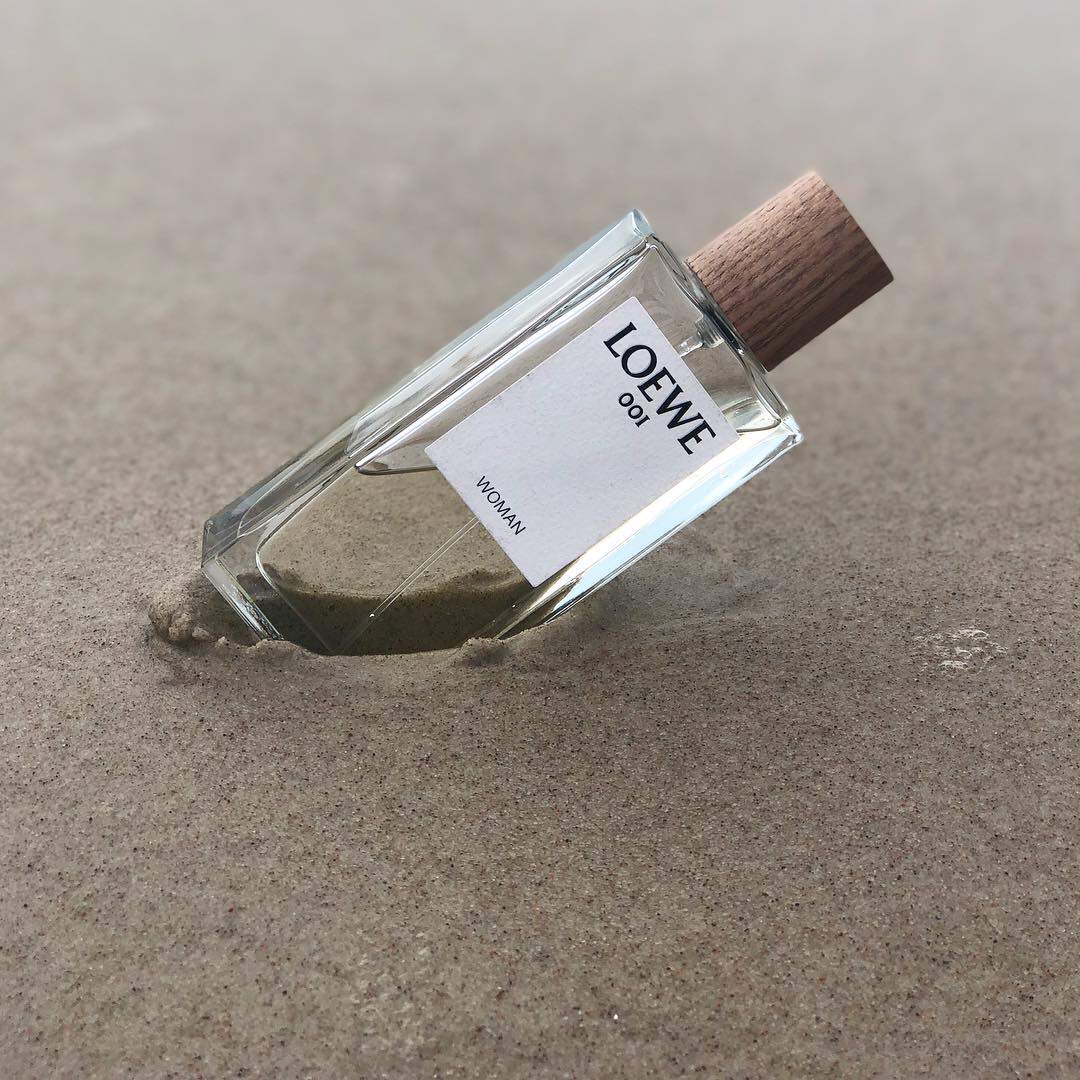 爱情美好的样子 loewe罗意威001事后清晨香水 男女 缠绵后破晓时