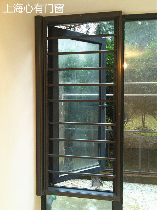 上海定做固定防盗窗 铝合金儿童防护栏带锁可拆卸 隐形防护网不锈