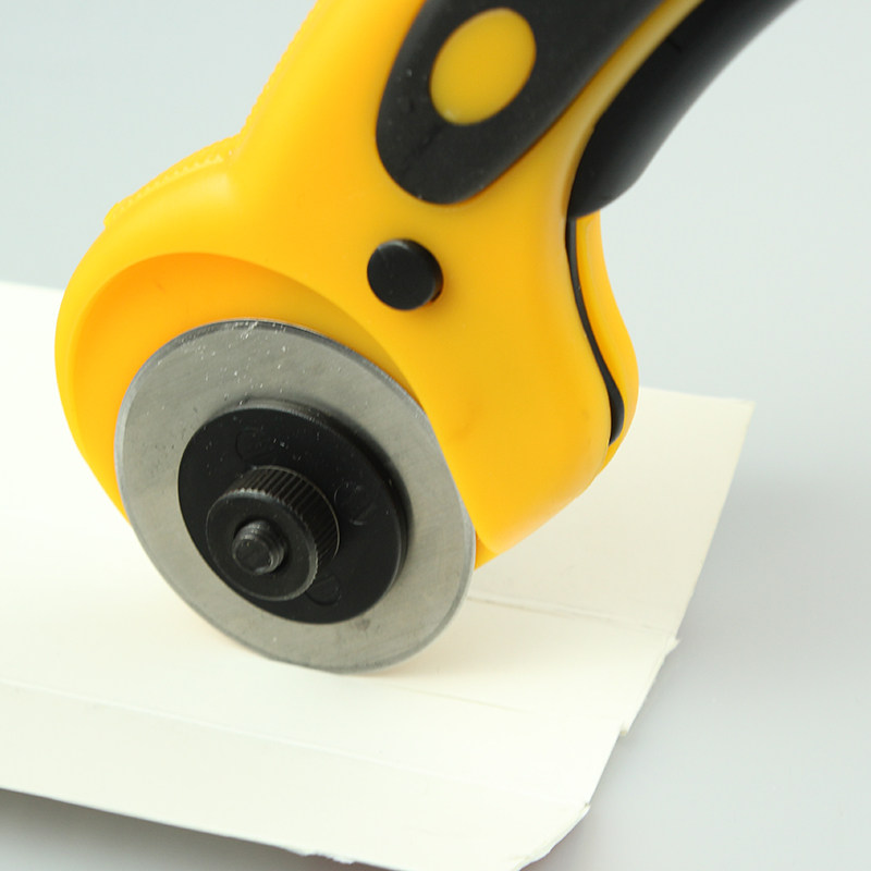 费洛朗裁布圆滚刀 拼布轮刀 45mm皮革切割刀 手柄滚轮刀皮筋切割滚刀