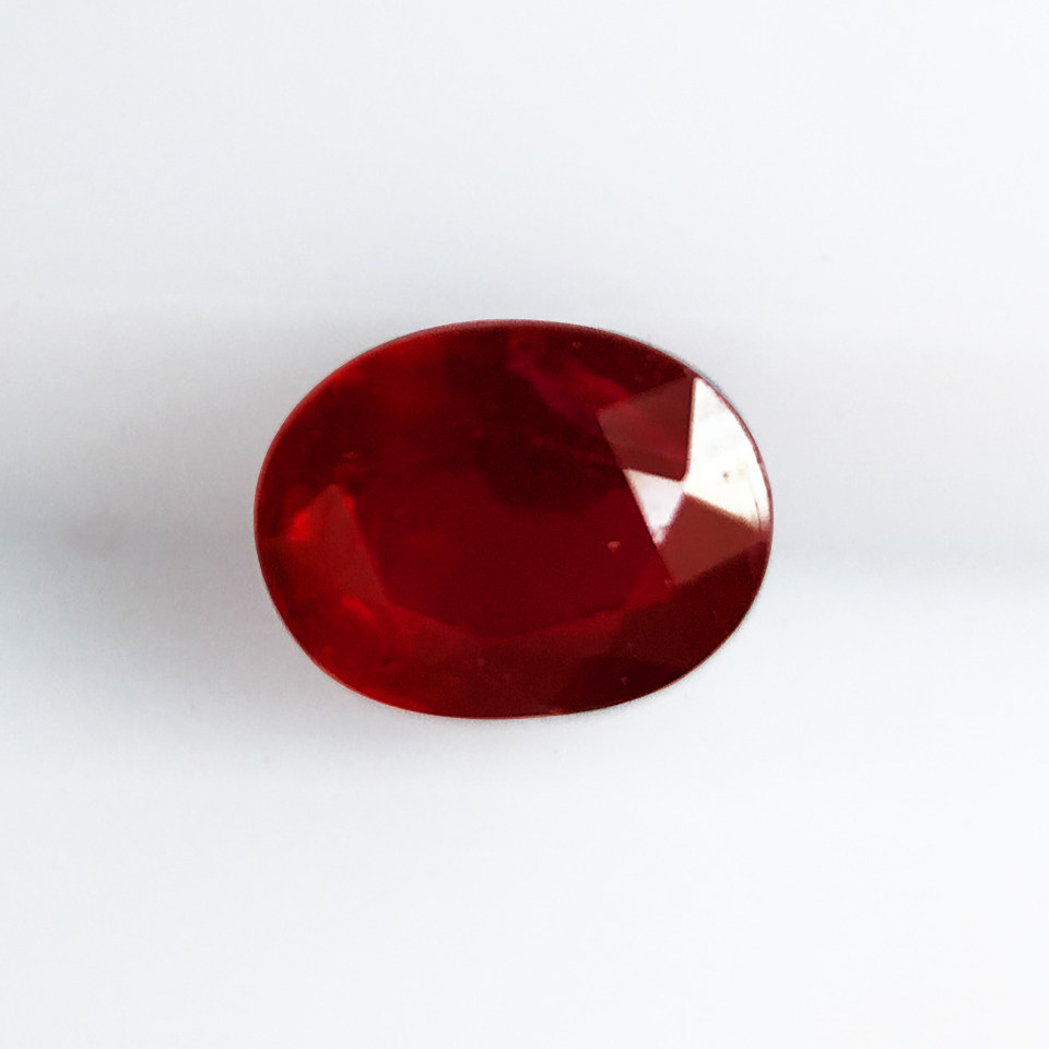 天然无烧鸽血红红宝石裸石原石vvs净度可出国际证书支持定做diy