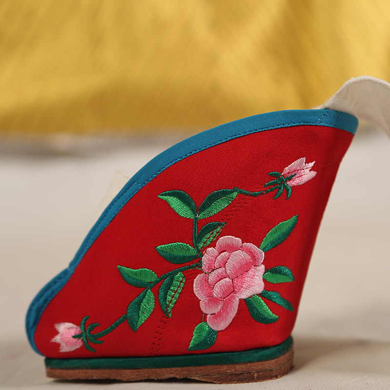 三寸金莲花旦旦角软跷京剧踩跷跷功戏曲彩鞋古典舞鞋