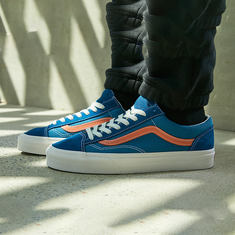 【预售】vans范斯官方 寂静蓝侧边条纹个性复古男女板鞋