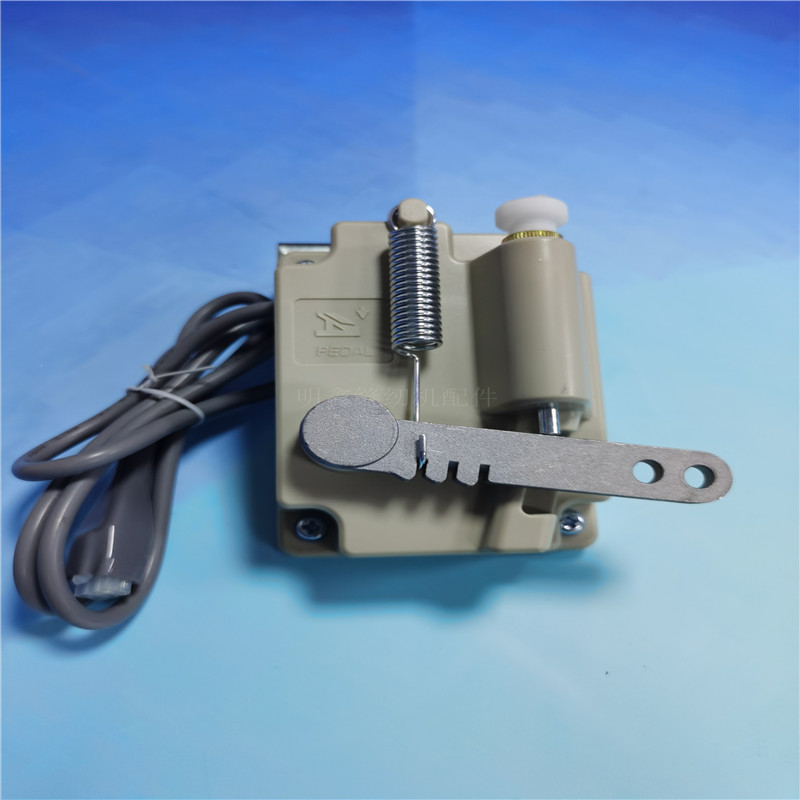 杰克a4电脑平车脚控缝纫机讯利脚踏控制器麦克斯缝纫机