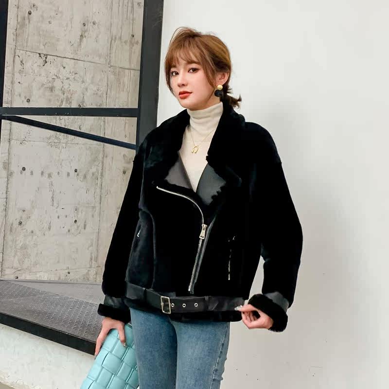 皮毛一体外套女短款机车皮草大衣2020年新款美利奴羊羔毛夹克年轻