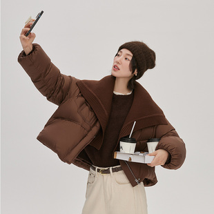 【胡可推荐】艾莱依羽绒服女冬季短款可拆卸针织披肩立领鸭绒外套
