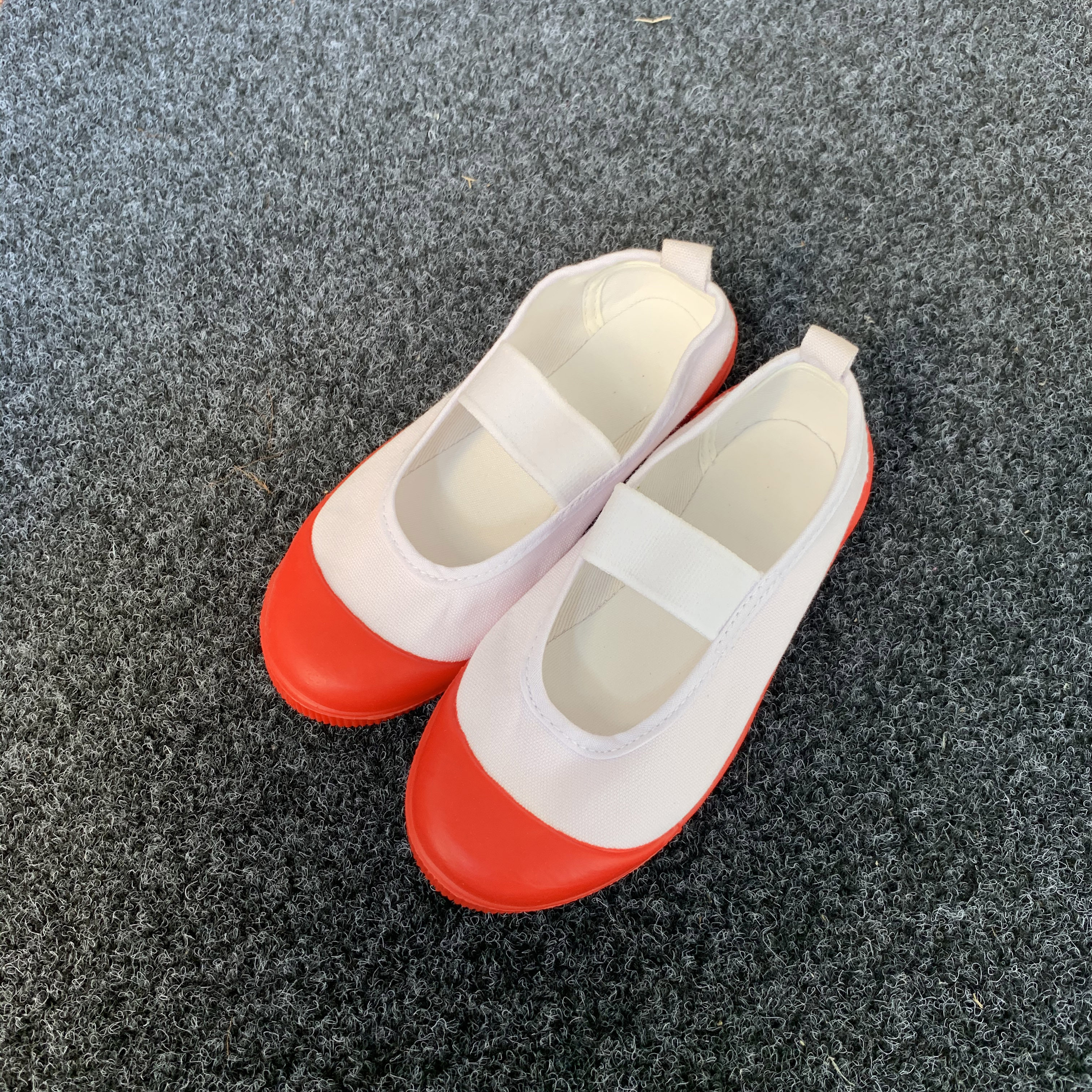 出口日本室内儿童校园鞋软练功舞蹈鞋一脚脚蹬帆布舞蹈鞋