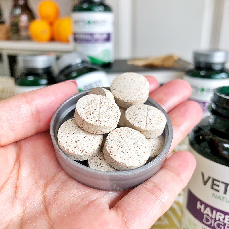 yolk蛋黄家 绿十字猫草片化毛排毛英美原装进口60颗带防伪调肠胃