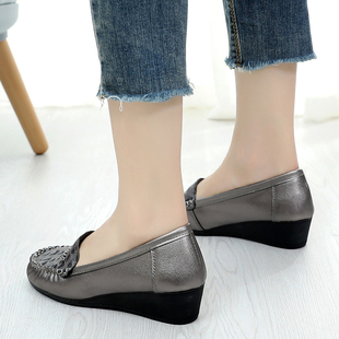 浅口小坡跟单鞋女真皮鞋子2020新款春季百搭厚底中跟舒适软底女鞋