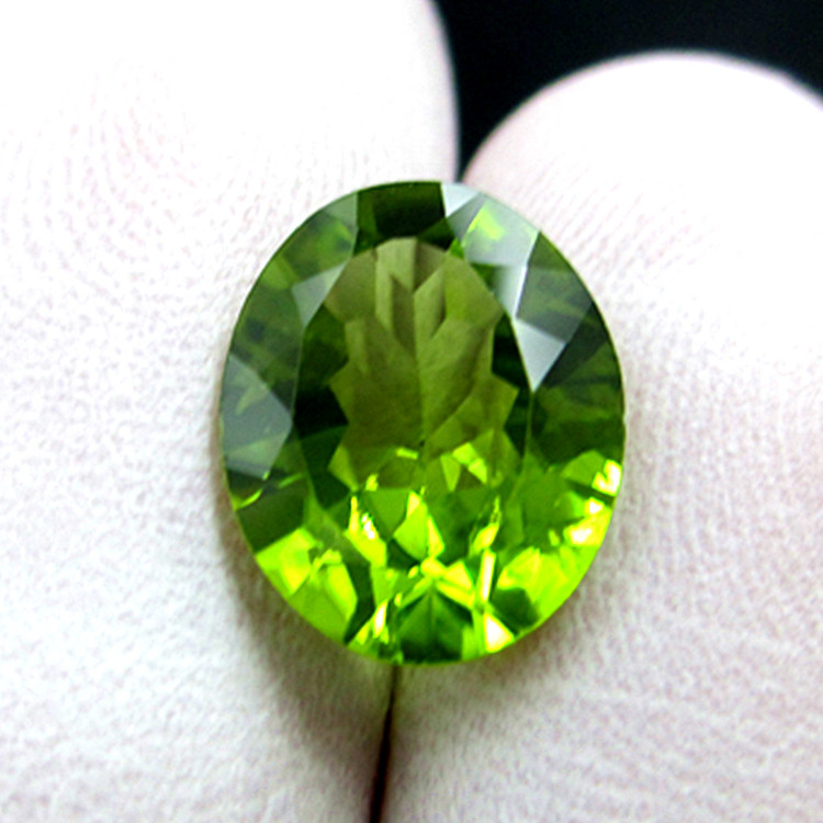 橄榄石翠绿天然宝石级裸石戒指戒面320克拉项链吊坠其他