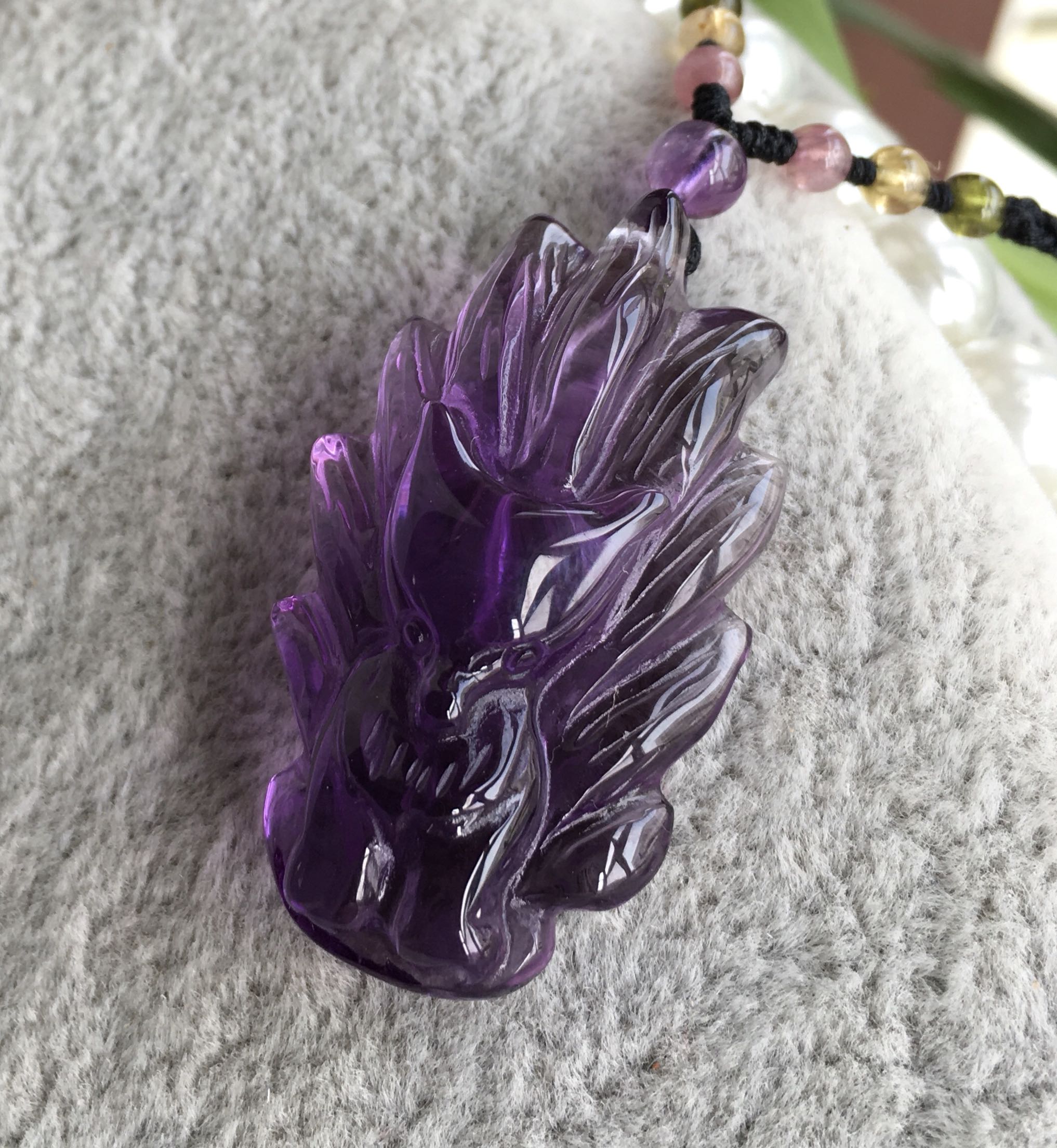新款现货天然巴西紫水晶九尾狐吊坠手工雕刻紫晶狐狸原创女项链