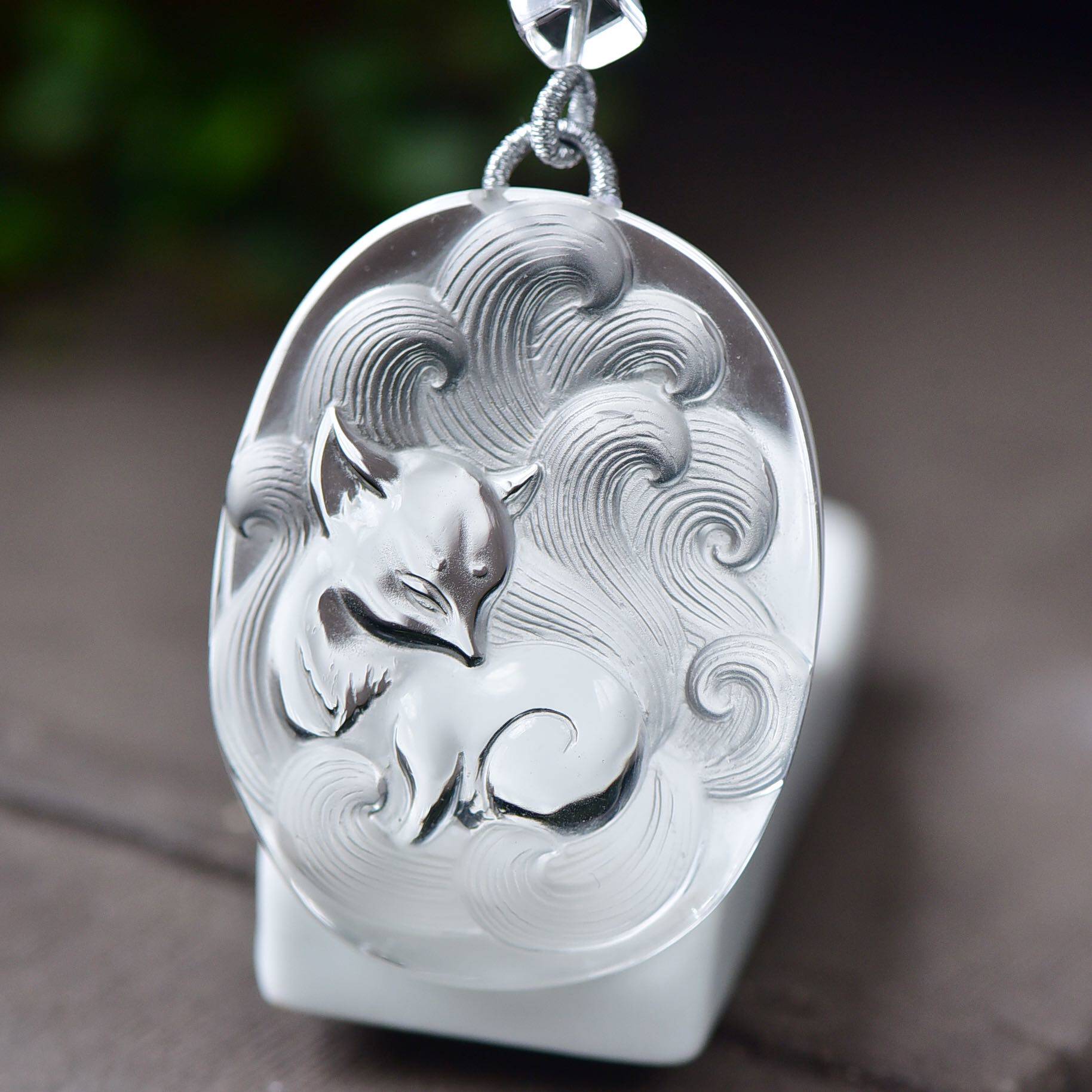 新款手工男女设计原创狐狸精致雕刻吊坠现货项坠