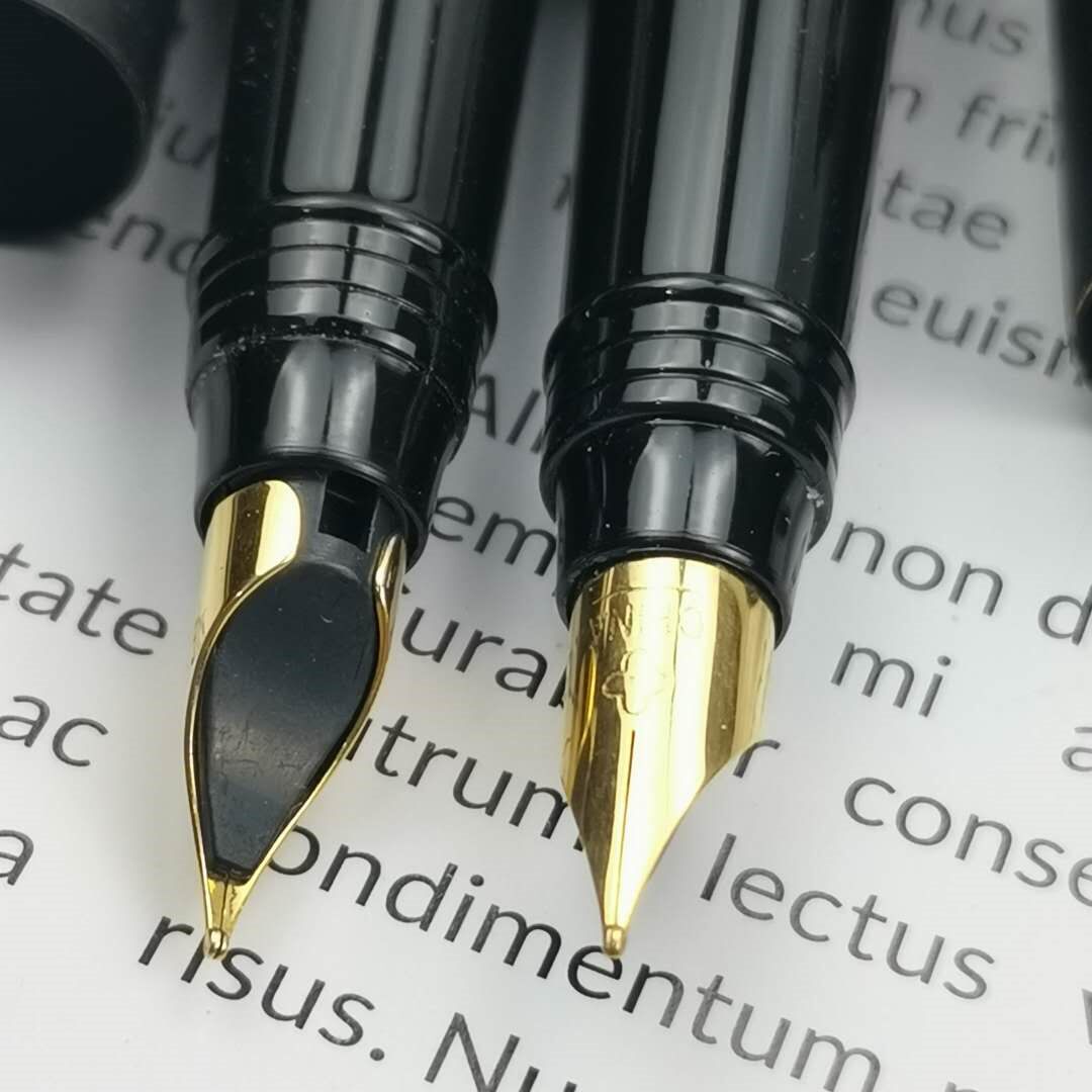 老款2209黑金刚包尖纯铜钢笔用料厚实38g镀金钢笔