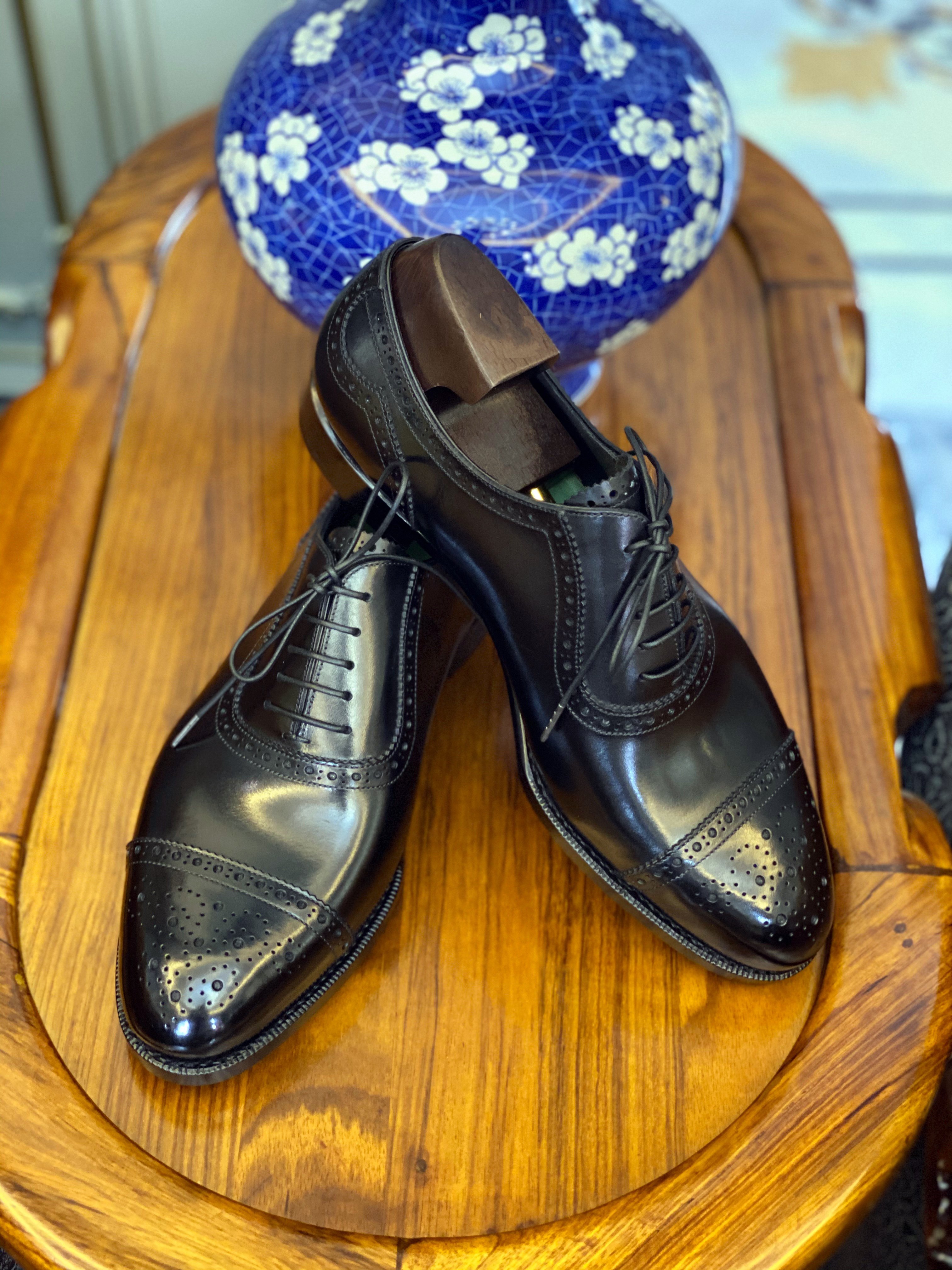 小新新款固伦雕花三接头牛津进口真皮小牛商务正装皮鞋