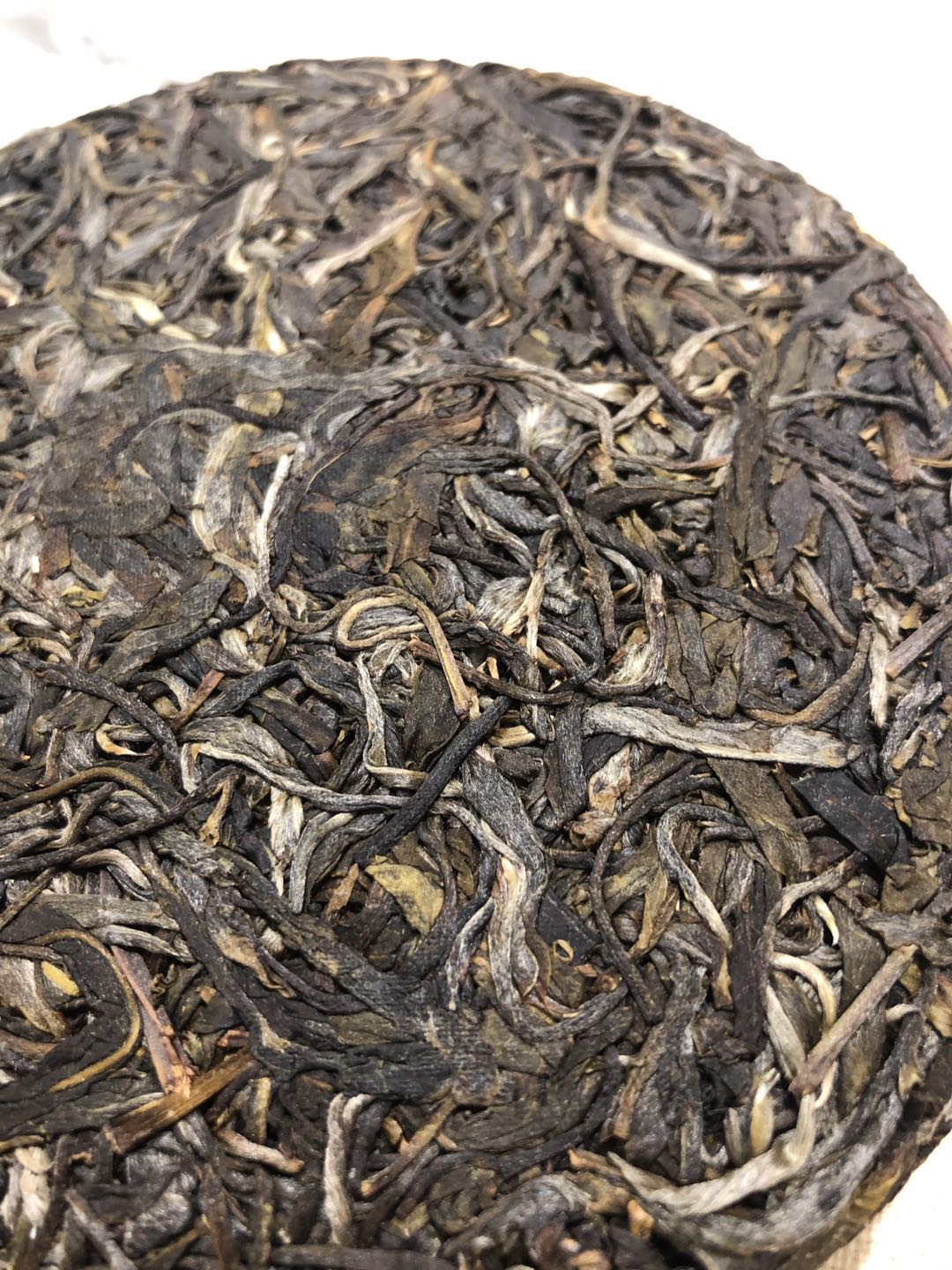 2020年曼松王子山易武皇家贡茶普洱茶生茶福缘茶业普洱