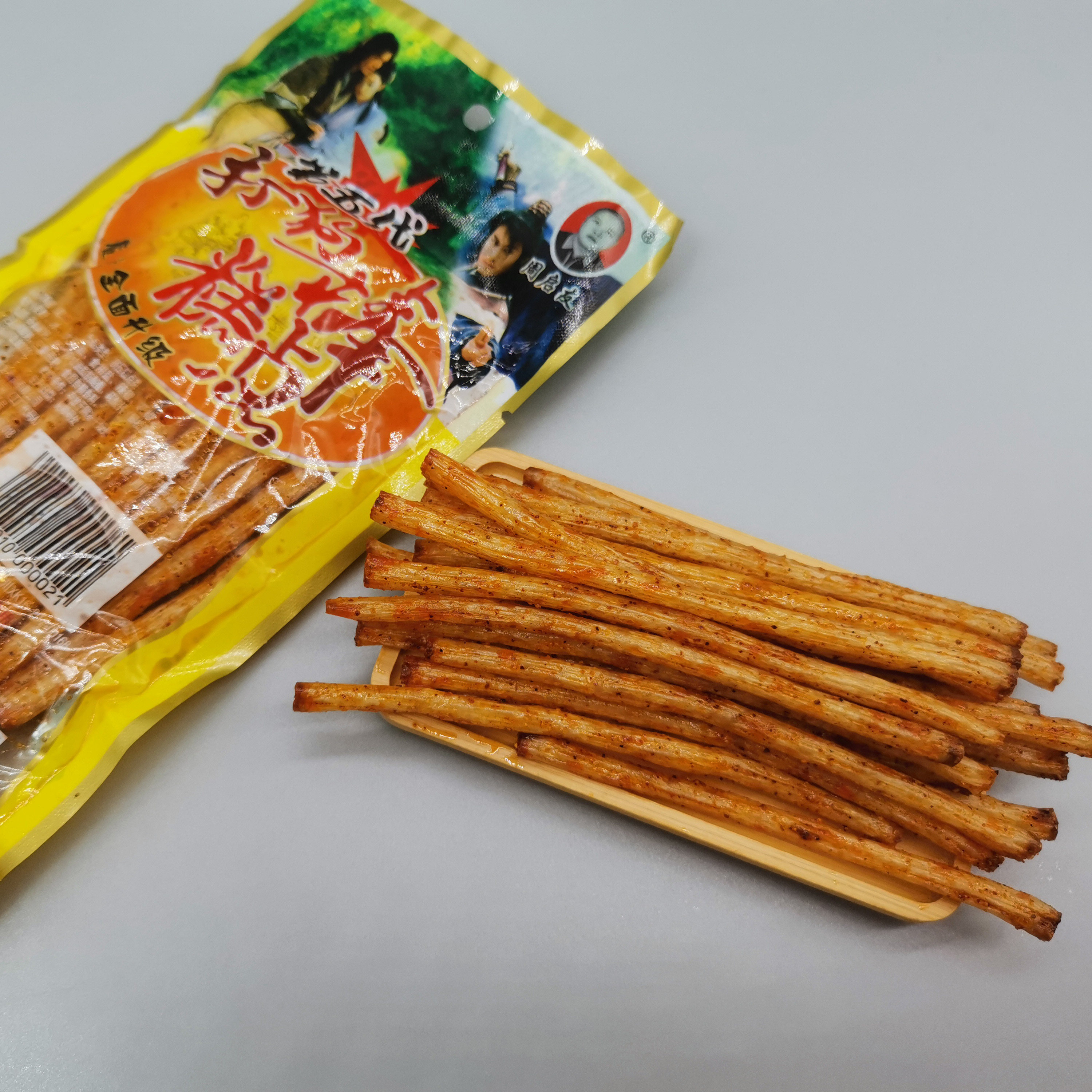 重庆特产第五代打狗棒辣条8090怀旧零食川渝麻辣面筋制品