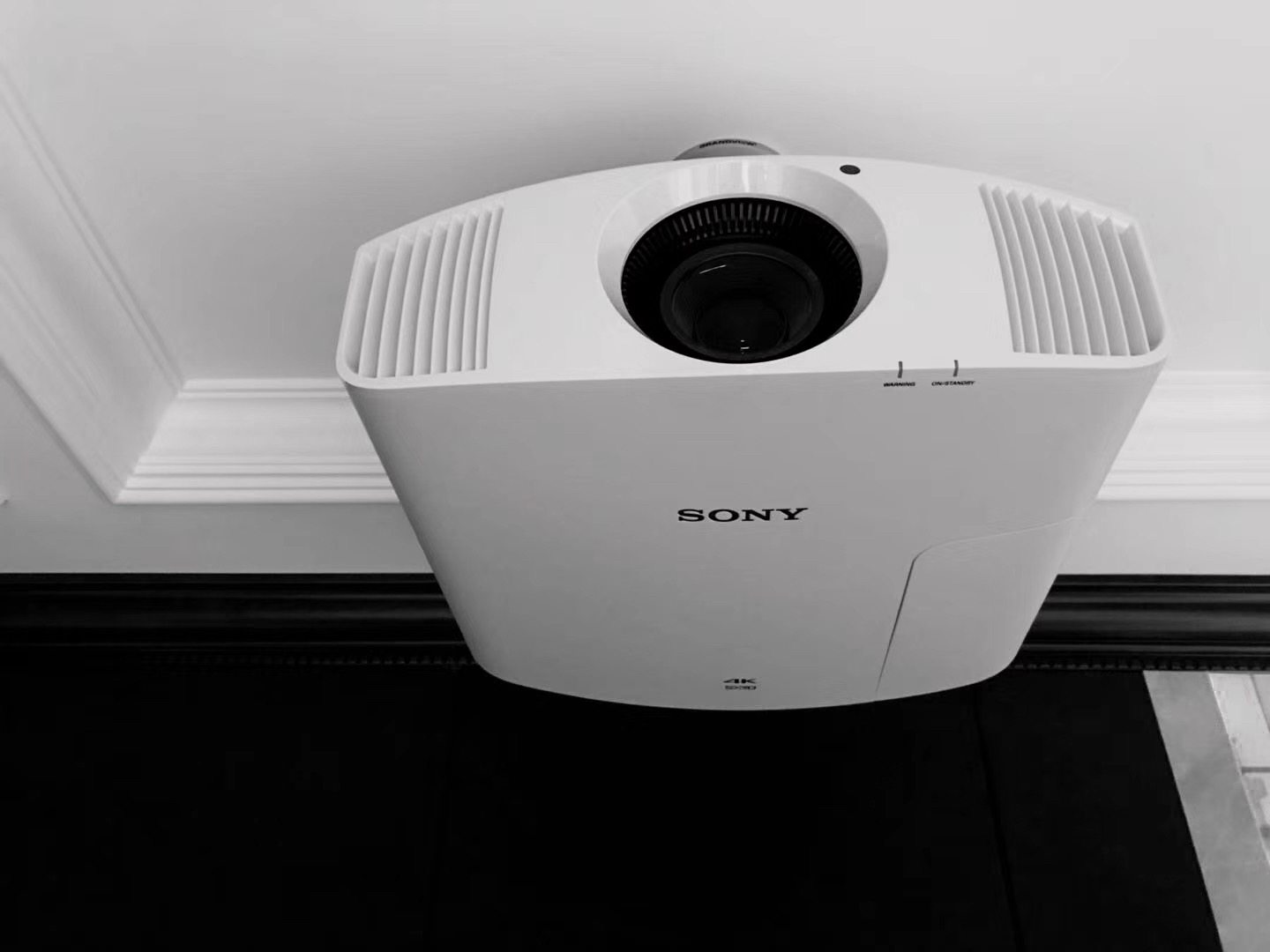 索尼sonyvplvw298家用投影仪vw5984k投影机激光影院投影机