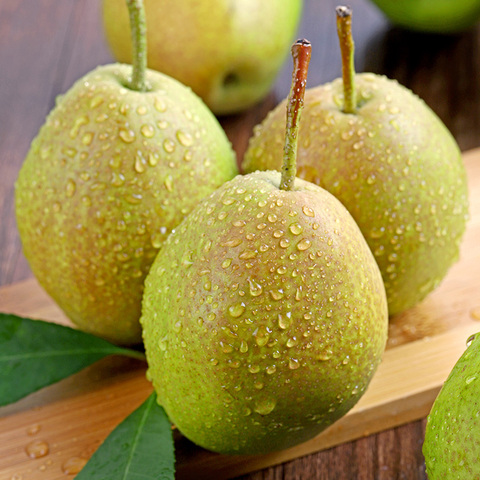 新疆库尔勒香梨小梨子100-120g净重5斤当季孕妇新鲜水果整箱包邮