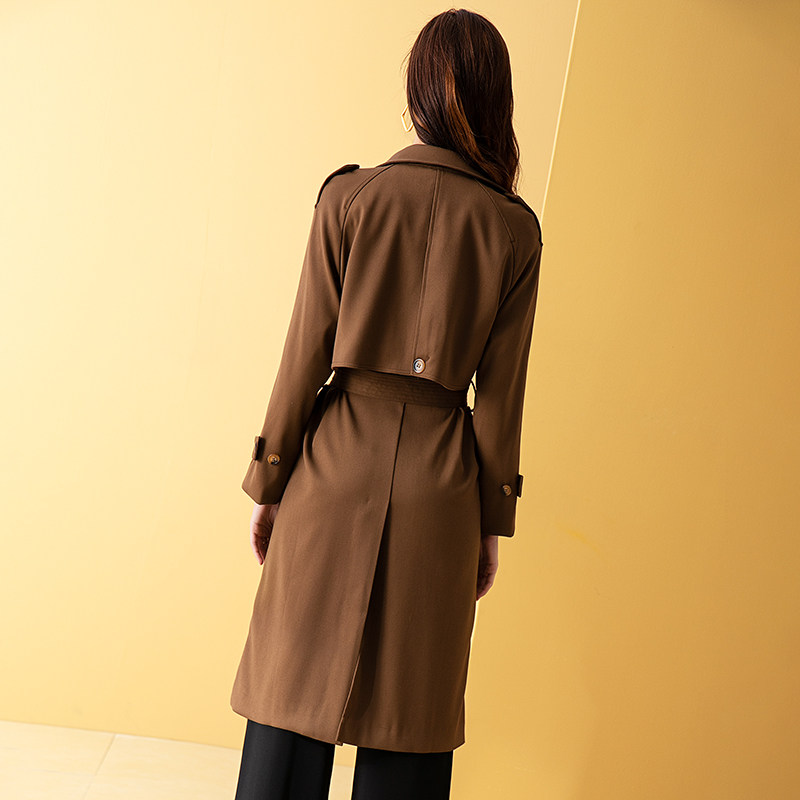 丹慕慕妮时尚咖啡色风衣女中中长春季2022年新款风衣
