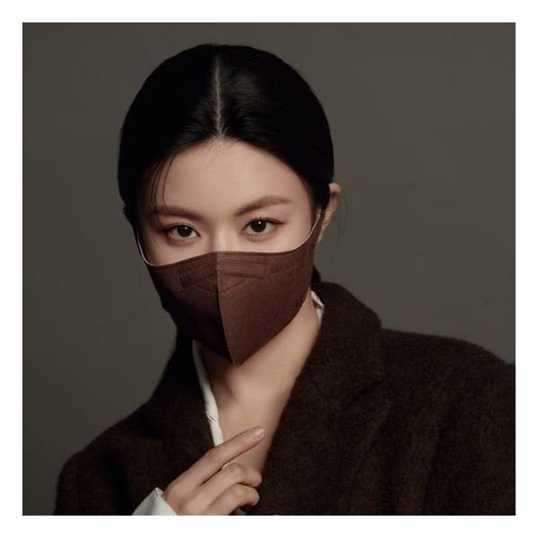 韩国直邮代购进口正品kf94高允贞时尚尚显脸小口罩