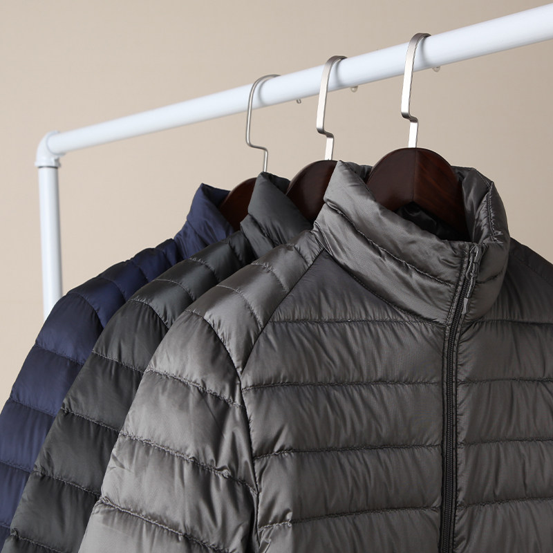 堡狮龙bossini冬季新款短款男装羽绒服轻薄款可收纳羽绒服